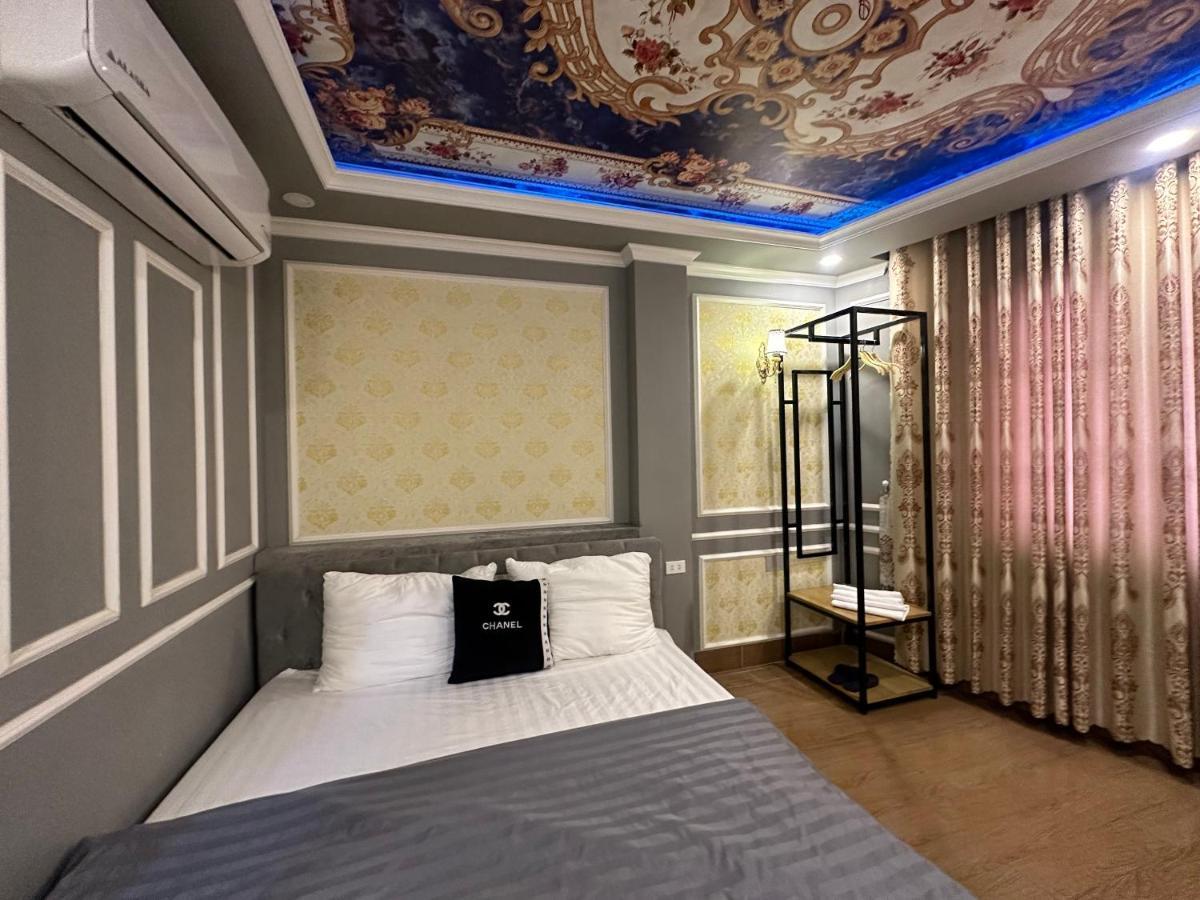 Khach San Tinh Yeu Hotel Хошимин Екстериор снимка