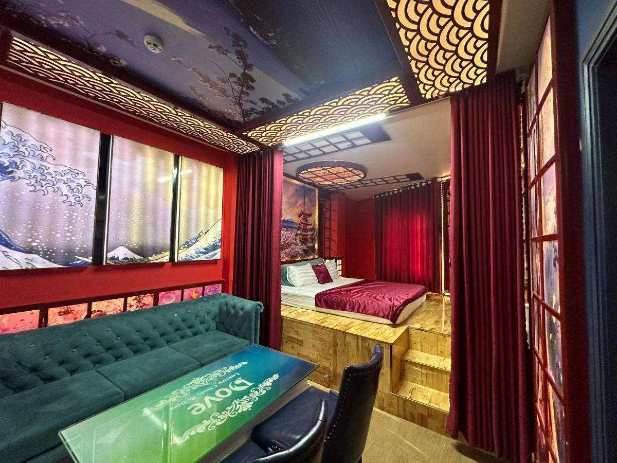Khach San Tinh Yeu Hotel Хошимин Екстериор снимка