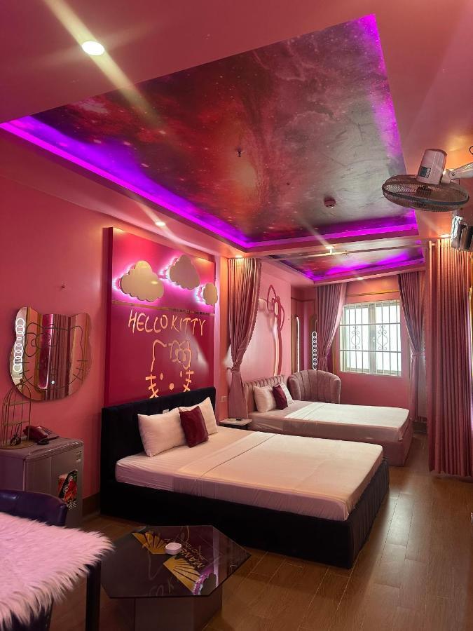 Khach San Tinh Yeu Hotel Хошимин Екстериор снимка