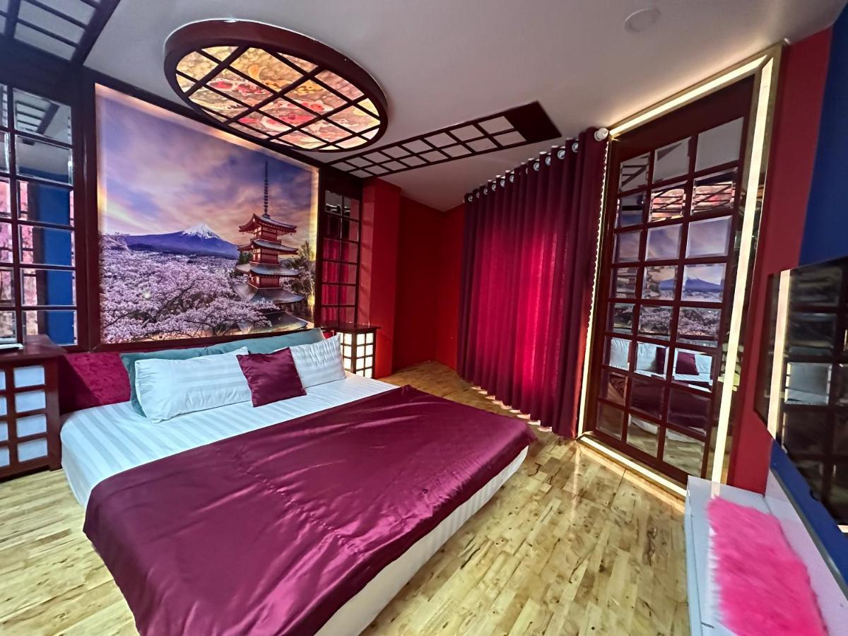 Khach San Tinh Yeu Hotel Хошимин Екстериор снимка